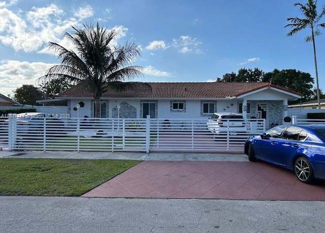 Property at 30034 SW 154th Ct, Homestead, FL 33033, 4 beds, 3 baths