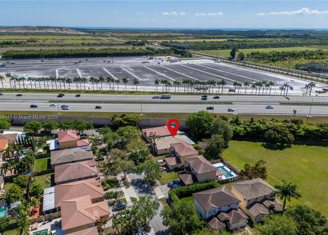 Property at 10770 SW 245th St, Homestead, FL 33032, 4 beds, 3 baths