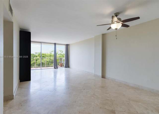 Property at 13120 SW 92 Ave Unit B504, Miami, FL 33176, 2 beds, 1 bath