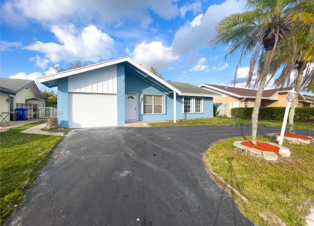 Property at 7429 SW 14th Ct, North Lauderdale, FL 33068, 3 beds, 2 baths