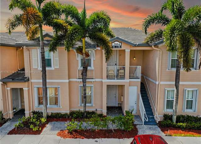 Property at 2884 SE 2nd Dr #7, Homestead, FL 33033, 3 beds, 2 baths