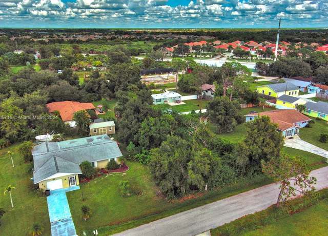 Property at 1 Gillespie St, Englewood, FL 34223