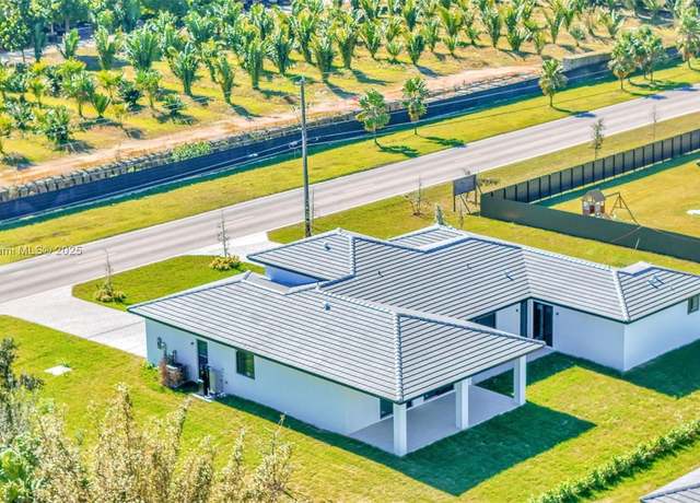 Property at 15455 SW 232 St, Miami, FL 33170, 5 beds, 4 baths