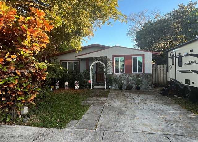 Property at 5708 SW 39th St, West Park, FL 33023, 4 beds, 2 baths