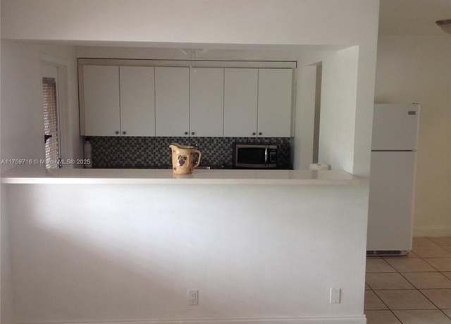 Property at 1816 Mckinley St Unit 12A, Hollywood, FL 33020, 1 bed, 1 bath