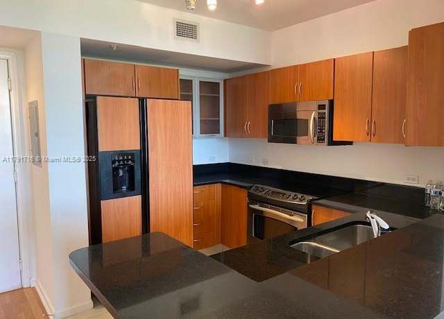 Property at 2775 NE 187th St #311, Aventura, FL 33180, 1 bed, 1 bath