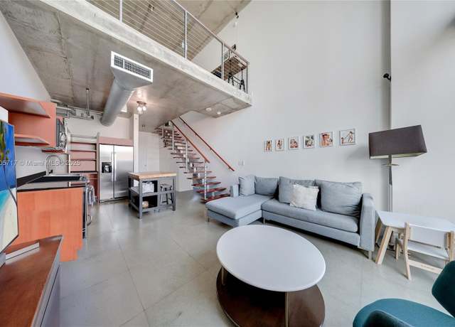 Property at 690 SW 1st Ct #2109, Miami, FL 33130, 2 beds, 2.5 baths