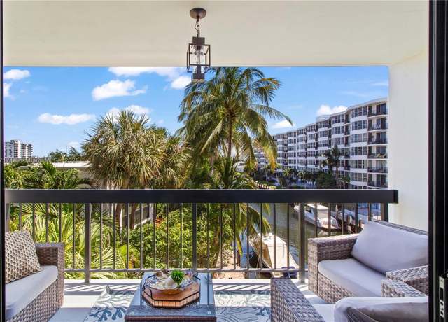 Property at 4800 Bayview Dr #402, Fort Lauderdale, FL 33308, 2 beds, 2 baths