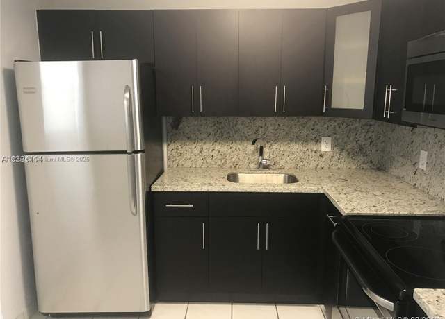 Property at 1612 Jefferson Ave Ph 02, Miami Beach, FL 33139, 1 bed, 1.5 baths