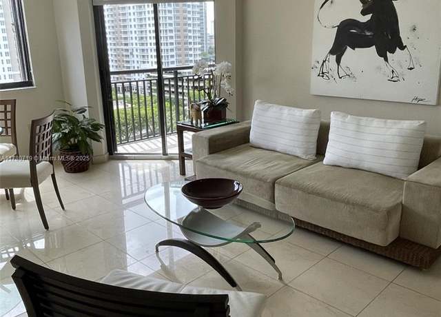 Property at Undisclosed address, Miami, FL 33131, 2 beds, 2 baths