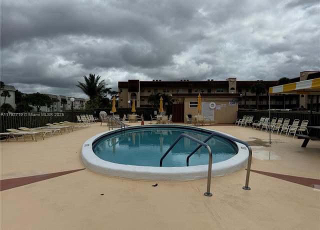 Property at 2900 N Pine Island Rd #307, Sunrise, FL 33322, 1 bed, 1 bath