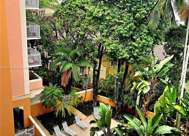 Property at 1 Alhambra Cir #501, Coral Gables, FL 33134, 2 beds, 2 baths
