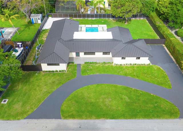 Property at 17020 SW 87th Ct, Palmetto Bay, FL 33157, 4 beds, 3 baths