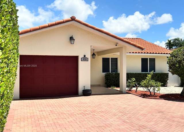 Property at 6231 SW 27th St, Miami, FL 33155, 4 beds, 4 baths
