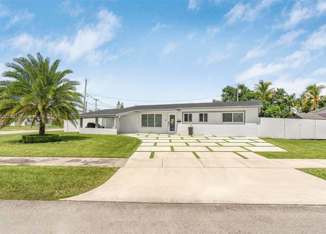 Property at 10371 SW 44th St, Miami, FL 33165, 3 beds, 2 baths