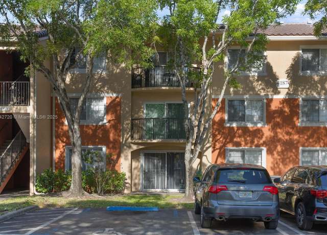 Property at 4187 N Haverhill Rd #506, West Palm Beach, FL 33417, 2 beds, 2 baths