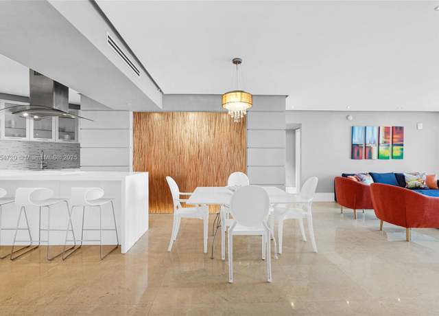 Property at 16699 E Collins Ave #1103, Sunny Isles Beach, FL 33160, 2 beds, 2 baths