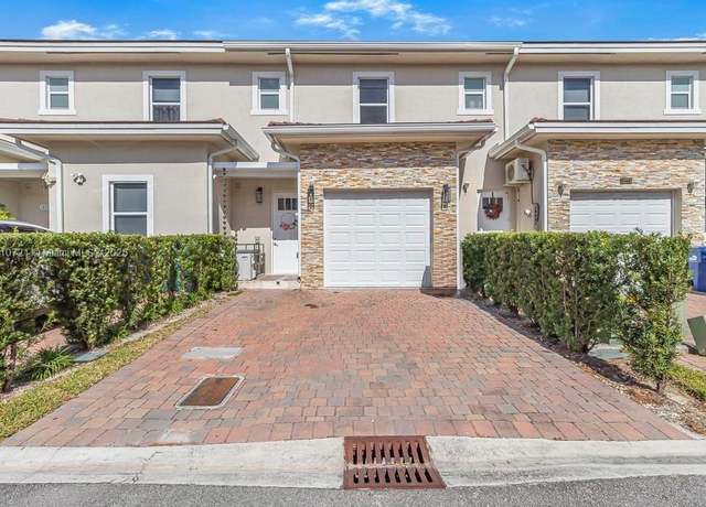 Property at 12775 SW 247th St #12775, Homestead, FL 33032, 3 beds, 3 baths