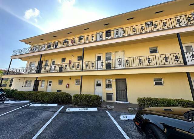 Property at 20201 NE 29th Ct Unit D111, Aventura, FL 33180, 1 bed, 1 bath