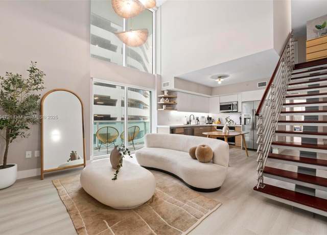 Property at 41 SE 5th St #501, Miami, FL 33131, 2 beds, 2 baths