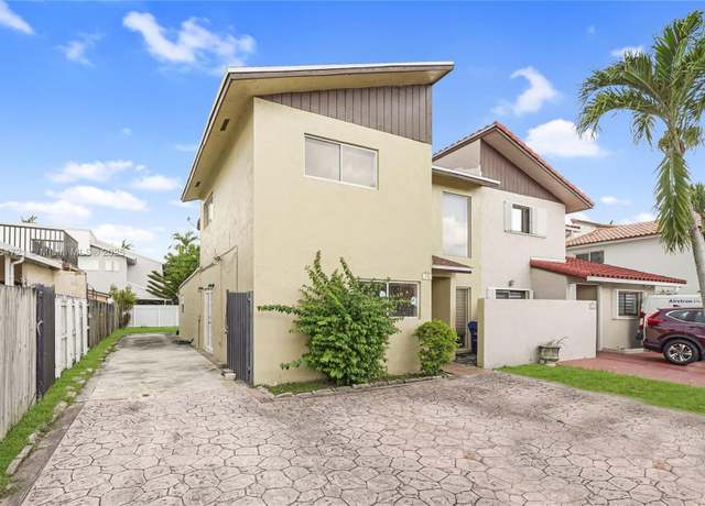 Property at 1054 SW 124th Ct, Miami, FL 33184, 4 beds, 2.5 baths