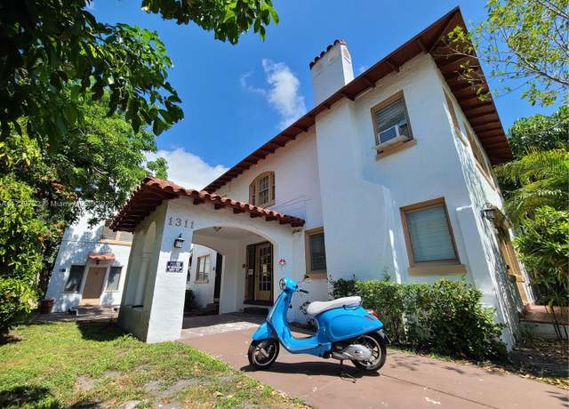 Property at 1311 15th Ter, Miami Beach, FL 33139, 12 beds, 17 baths