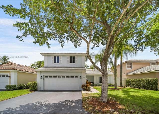 Property at 9536 NW 9th Ct, Plantation, FL 33324, 3 beds, 2.5 baths