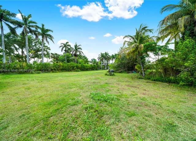 Property at Undetermined 213th Ave, Unincorporated Dade, FL 33034