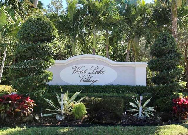 Property at 1491 Weeping Willow Way #1491, Hollywood, FL 33019, 3 beds, 3 baths