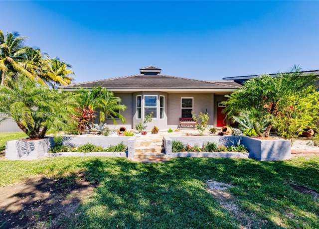 Property at 34695 SW 213th Ave, Homestead, FL 33034, 4 beds, 3 baths