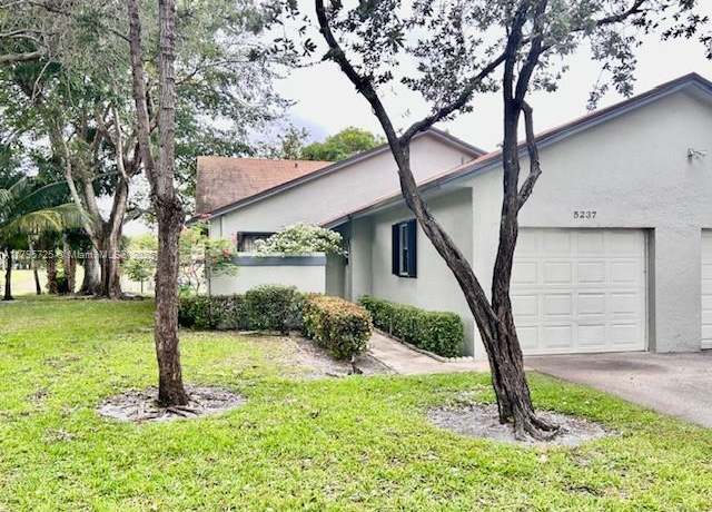 Property at 5237 Gate Lake Rd #5237, Tamarac, FL 33319, 2 beds, 2 baths