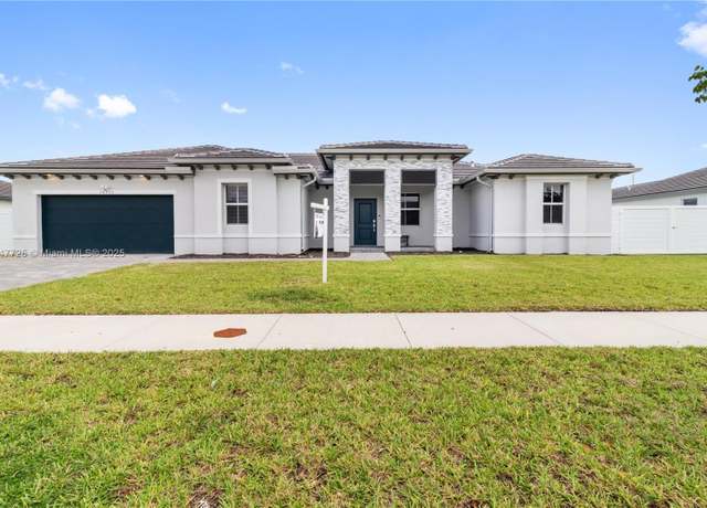 Property at 16733 SW 292nd Ter, Homestead, FL 33030, 5 beds, 4.5 baths