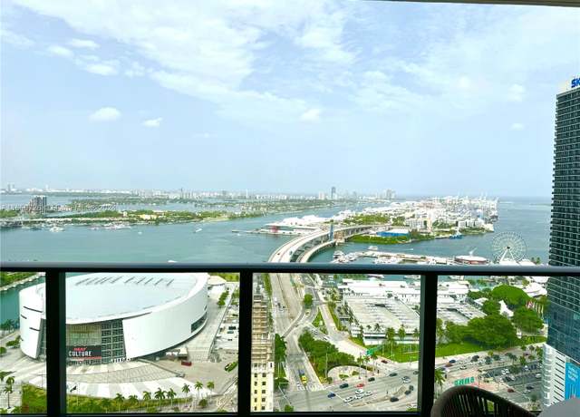Property at 601 NE 1st Ave #3616, Miami, FL 33132, 3 beds, 3 baths