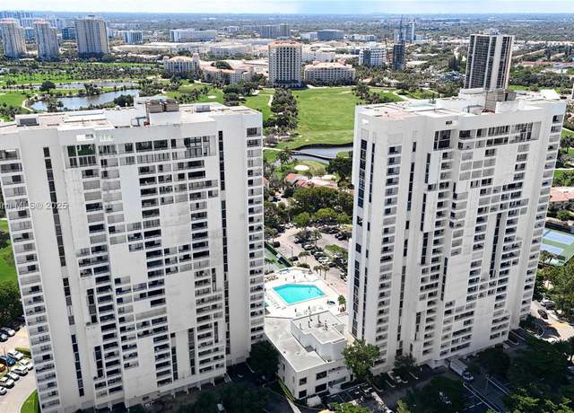 Property at 20225 NE 34th Ct #817, Aventura, FL 33180, 3 beds, 3 baths