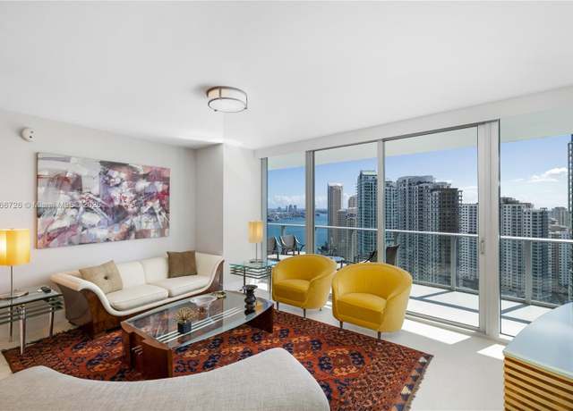 Property at 200 Biscayne Boulevard Way #3207, Miami, FL 33131, 2 beds, 2.5 baths