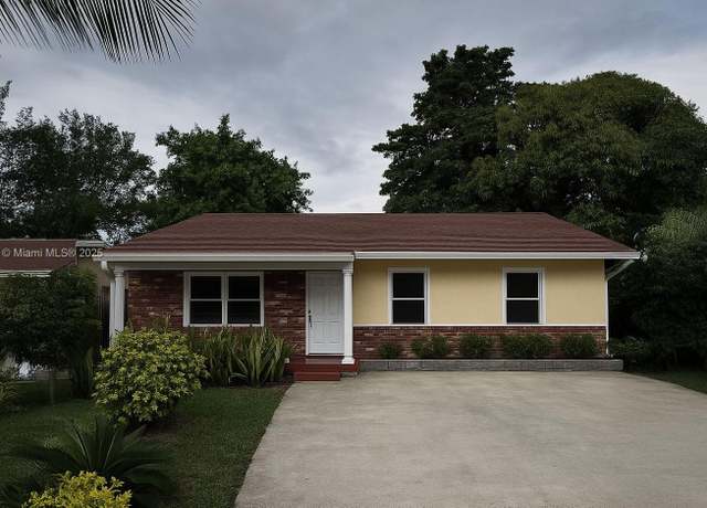 Property at 6133 SW 62nd Ter, South Miami, FL 33143, 3 beds, 2 baths