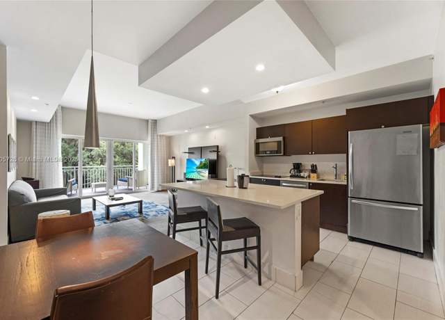 Property at 5300 NW 87th Ave #1112, Doral, FL 33178, 3 beds, 4 baths