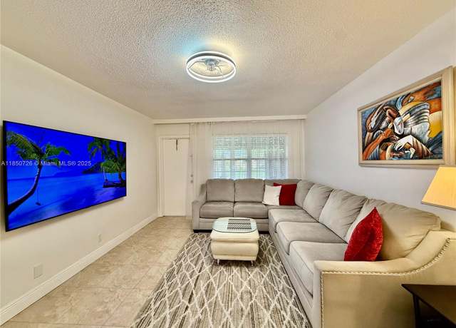 Property at 4310 NW 12th Ct #106, Lauderhill, FL 33313, 1 bed, 1 bath