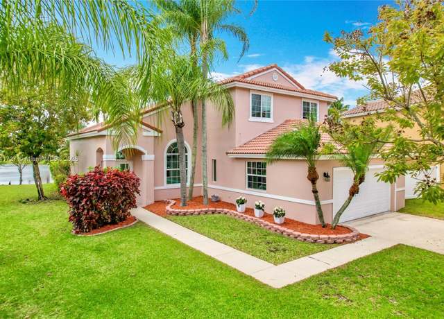 Property at 18960 NW 10th St, Pembroke Pines, FL 33029, 4 beds, 3 baths