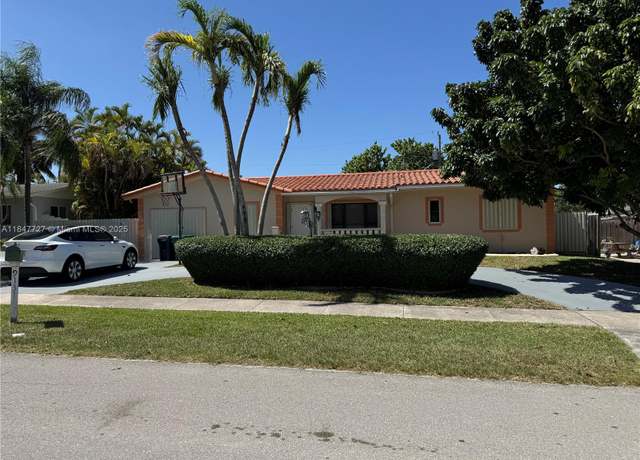 Property at 9131 SW 178th Ter, Palmetto Bay, FL 33157, 3 beds, 2 baths