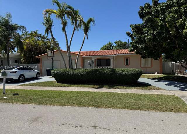 Property at 9131 SW 178th Ter, Palmetto Bay, FL 33157, 3 beds, 2 baths