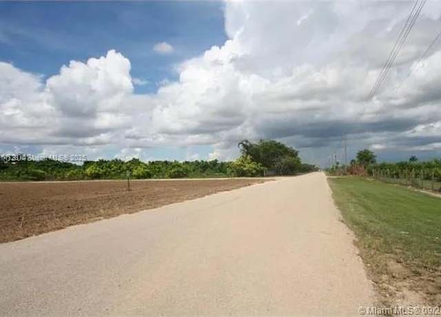 Property at 21500 SW 361st St, Homestead, FL 33034