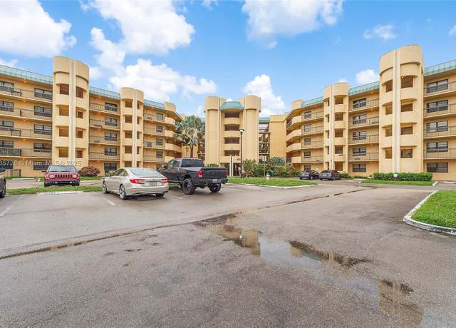Property at 6575 W Oakland Park Blvd #114, Lauderhill, FL 33313, 2 beds, 2 baths