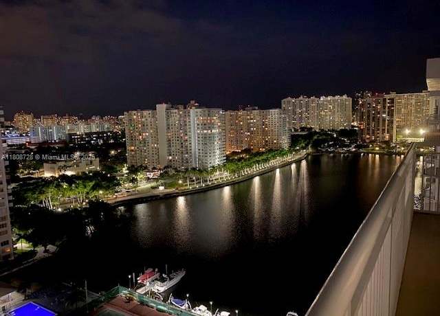 Property at 18061 Biscayne Blvd Ph 02, Aventura, FL 33160, 2 beds, 2 baths