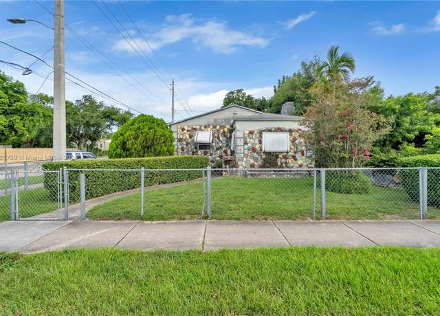 Property at 500 NW 46th St, Miami, FL 33127, 2 beds, 1 bath