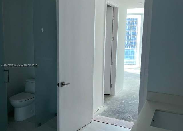 Property at 17550 Collins Ave #1004, Sunny Isles Beach, FL 33160, 2 beds, 2.5 baths