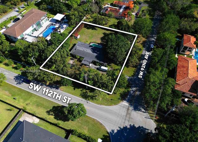 Property at 9150 SW 112th St, Miami, FL 33176, 3 beds, 3 baths