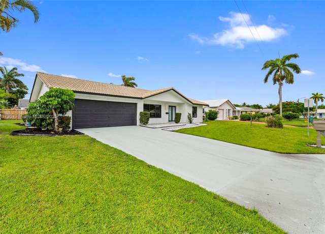 Property at 1340 SW 27th Pl, Boynton Beach, FL 33426, 4 beds, 2 baths