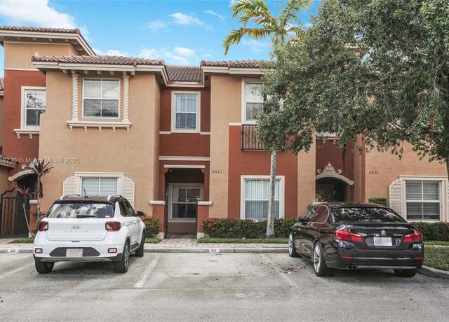Property at 2621 SW 120th Ter Unit 203-2, Miramar, FL 33025, 3 beds, 2.5 baths