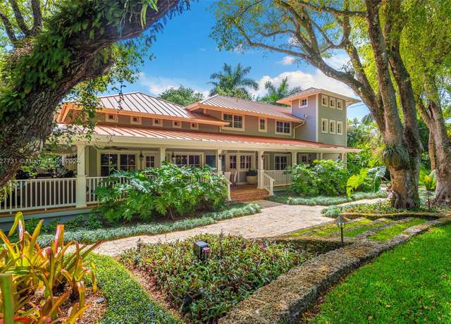 Property at 5400 Kerwood Oaks Dr, Coral Gables, FL 33156, 6 beds, 6 baths